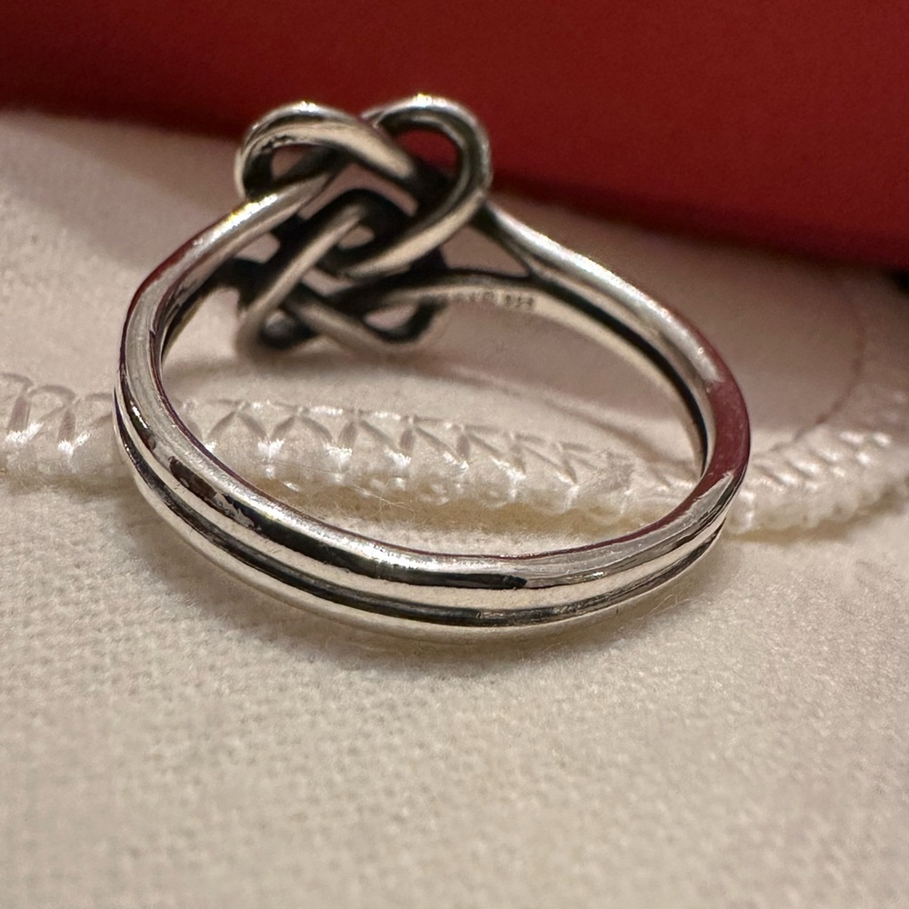 James Avery Retired 925 Sterling Silver Intertwined Hearts Ring Size 9.5 ❤️ - Picture 4 of 9